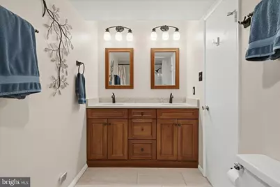 8825 Charles Hawkins Way, Annandale, VA 22003 - Photo 22