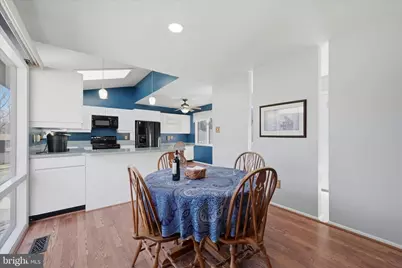 8825 Charles Hawkins Way, Annandale, VA 22003 - Photo 10