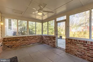 9308 Briarwood Pl, Fairfax, VA 22032 - Photo 30