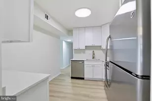 11731 Ledura Ct, Reston, VA 20191 - Photo 6