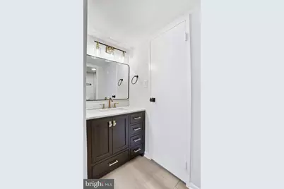 11731 Ledura Court #201, Reston, VA 20191 - Photo 12