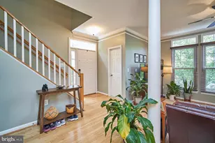 1230 Weatherstone Ct, Reston, VA 20194 - Photo 8