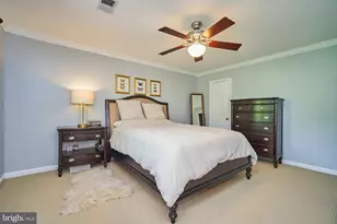 1230 Weatherstone Ct, Reston, VA 20194 - Photo 16