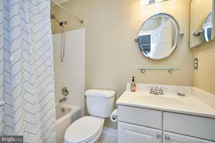 1230 Weatherstone Ct, Reston, VA 20194 - Photo 20