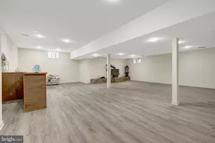 1398 Park Lake Dr, Reston, VA 20190 - Photo 44