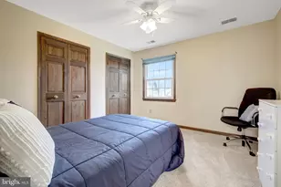 1398 Park Lake Dr, Reston, VA 20190 - Photo 38