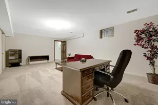 1398 Park Lake Dr, Reston, VA 20190 - Photo 48