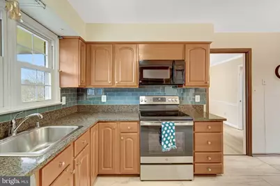 1398 Park Lake Drive, Reston, VA 20190 - Photo 18