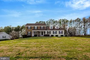 1398 Park Lake Dr, Reston, VA 20190 - Photo 2