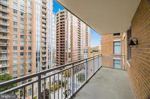 11990 Market St, Reston, VA 20190 - Photo 30