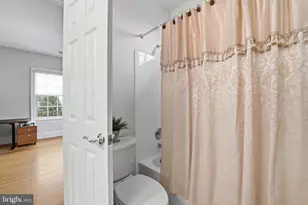 9874 Palace Green Way, Vienna, VA 22181 - Photo 56