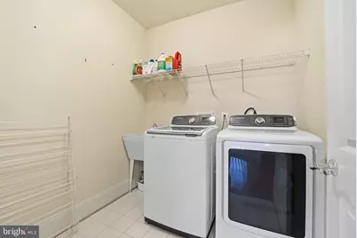 9874 Palace Green Way, Vienna, VA 22181 - Photo 48