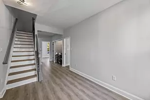 13133 Park Crescent Cir, Herndon, VA 20171 - Photo 18