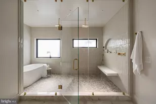 913 Symphony Cir SW, Vienna, VA 22180 - Photo 34