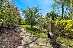 7003 Polins Ct, Alexandria, VA 22306 - Photo 52