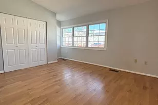 7800 Winona Ct, Annandale, VA 22003 - Photo 6