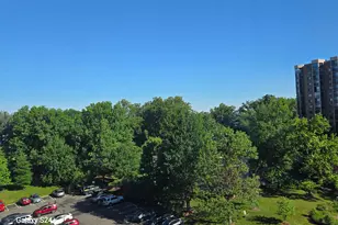 5902 Mt Eagle Dr, Alexandria, VA 22303 - Photo 2