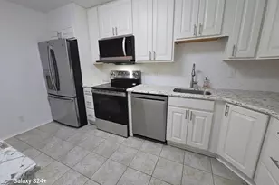 5902 Mt Eagle Dr, Alexandria, VA 22303 - Photo 8