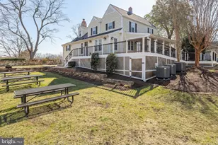 5815 Orchard Hill Ct, Clifton, VA 20124 - Photo 18