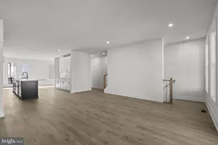 13736 Aviation Pl, Herndon, VA 20171 - Photo 18