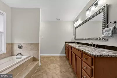 930 Park Street SE, Vienna, VA 22180 - Photo 46