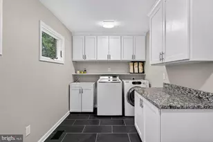 930 Park Street SE, Vienna, VA 22180 - Photo 34