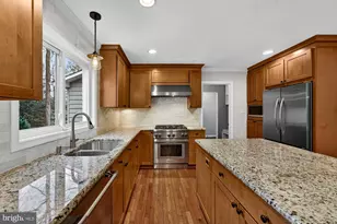 930 Park Street SE, Vienna, VA 22180 - Photo 18