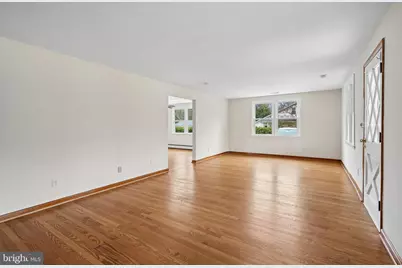 10306 Gunston Road, Lorton, VA 22079 - Photo 8