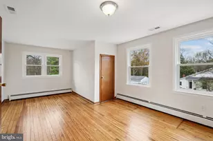 10306 Gunston Rd, Lorton, VA 22079 - Photo 16