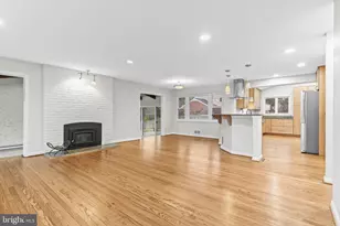 7609 Woodridge Cir, Alexandria, VA 22308 - Photo 10