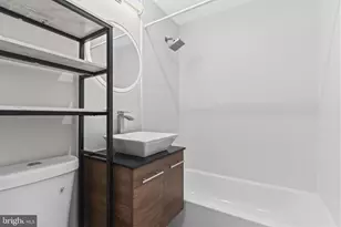 7609 Woodridge Cir, Alexandria, VA 22308 - Photo 36