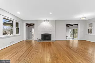 7609 Woodridge Cir, Alexandria, VA 22308 - Photo 12