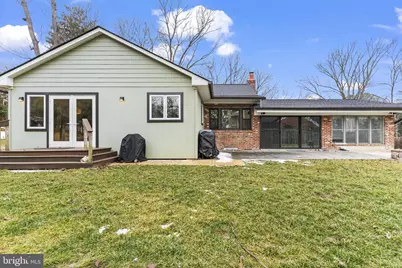 7609 Woodridge Circle, Alexandria, VA 22308 - Photo 46