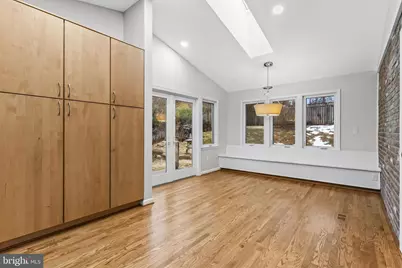 7609 Woodridge Circle, Alexandria, VA 22308 - Photo 18