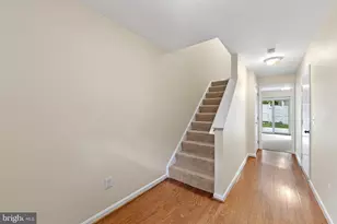 12081 Edgemere Cir, Reston, VA 20190 - Photo 26