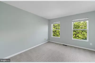 12081 Edgemere Circle, Reston, VA 20190 - Photo 24