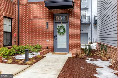 11236 Faraday Park Drive, Reston, VA 20190 - Photo 4