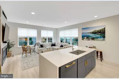 11236 Faraday Park Drive, Reston, VA 20190 - Photo 18