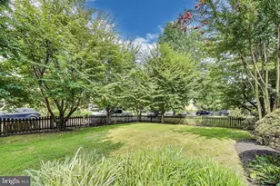 6703 Hallwood Ave, Falls Church, VA 22046 - Photo 4