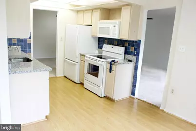 561 Florida Avenue #140, Herndon, VA 20170 - Photo 4