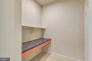 5124 Brittney Elyse Cir, Centreville, VA 20120 - Photo 8