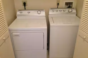 2665 Prosperity Ave, Fairfax, VA 22031 - Photo 14