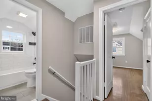 1925 Rollins Dr, Alexandria, VA 22307 - Photo 32