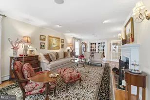 304 Chesapeake Dr, Great Falls, VA 22066 - Photo 8