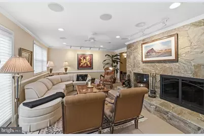 304 Chesapeake Drive, Great Falls, VA 22066 - Photo 30