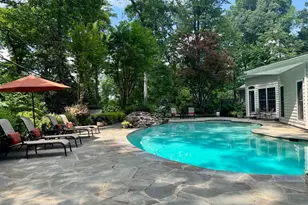 304 Chesapeake Dr, Great Falls, VA 22066 - Photo 58
