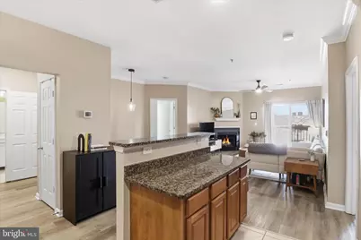 11379 Aristotle Drive #10-307, Fairfax, VA 22030 - Photo 12