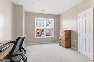 11379 Aristotle Dr, Fairfax, VA 22030 - Photo 16