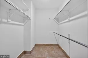 9718 Kingsbridge Dr, Fairfax, VA 22031 - Photo 12