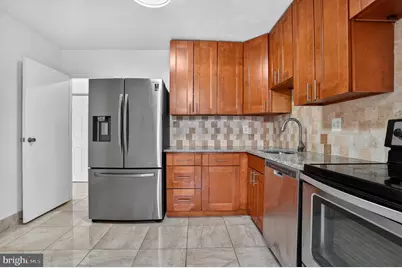 9718 Kingsbridge Drive #103, Fairfax, VA 22031 - Photo 4